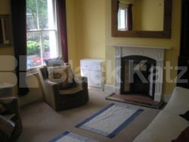 			3 Bedroom, 1 bath, 1 reception Flat			 Grafton Road, KENTISH TOWN NW5
